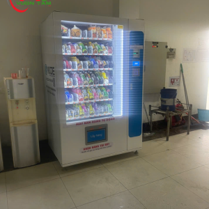 vuon-tam-lap-dat-may-ban-nuoc-tu-dong-tai-cong-ty-tnhh-sjf-vina